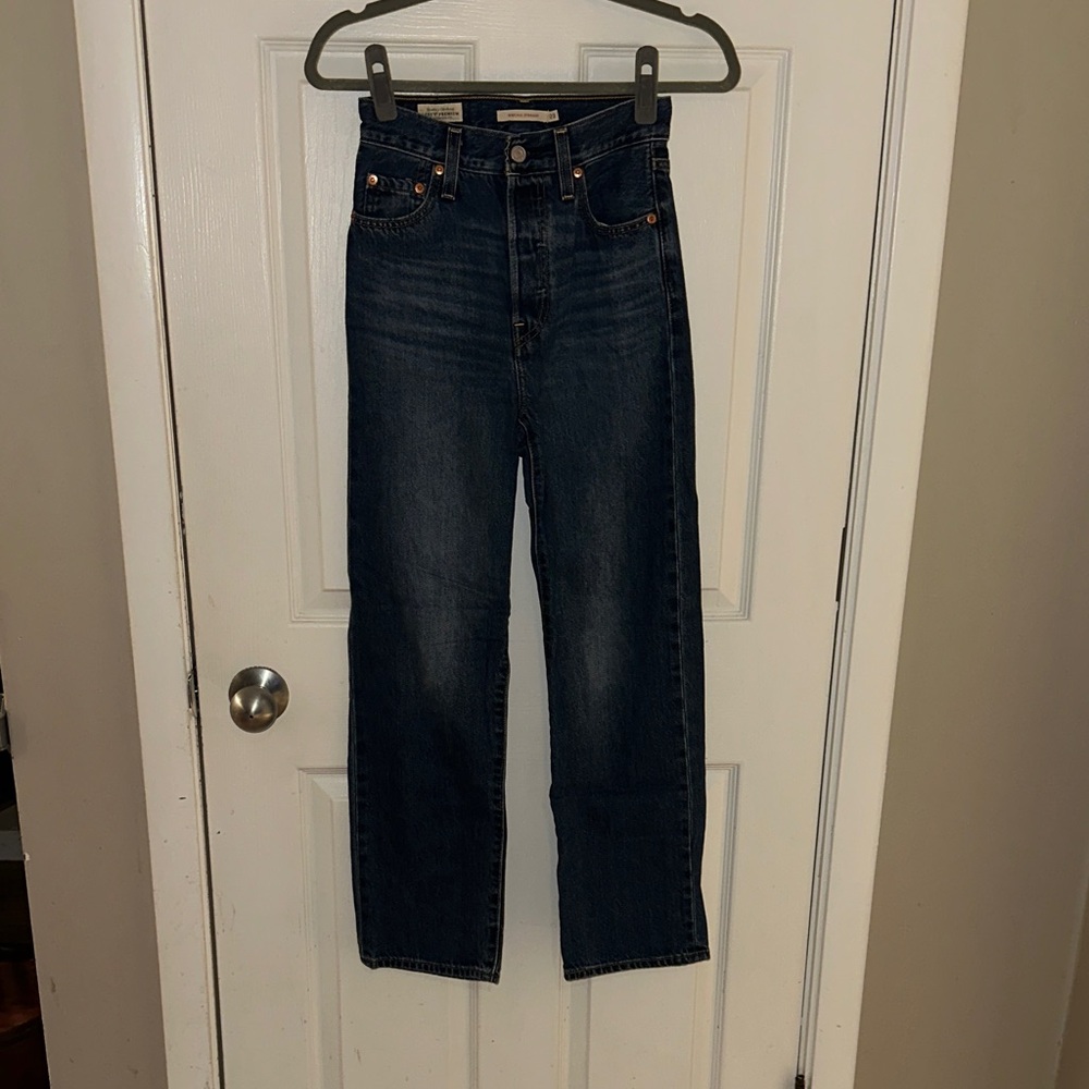 Levi's Dark Blue Ribcage Straight Jeans